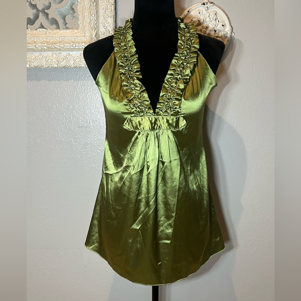 Max Studio Shiny Green Top With Ruffle Detail - Picture 5 of 11